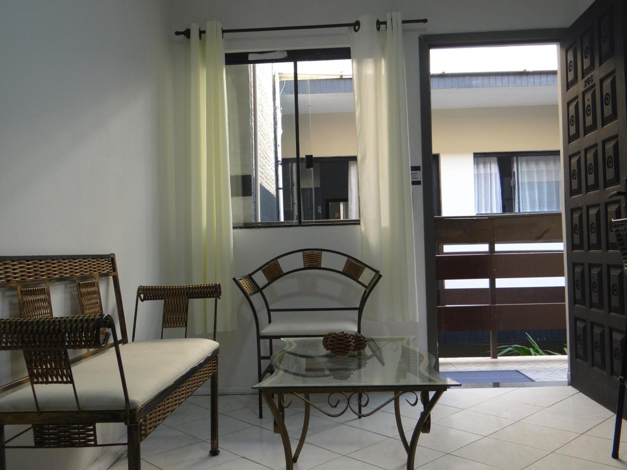 Apartahotel Bravo *